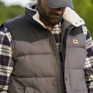 Buffalo Jackson Vest w/ Sherpa Collar size large NWOT